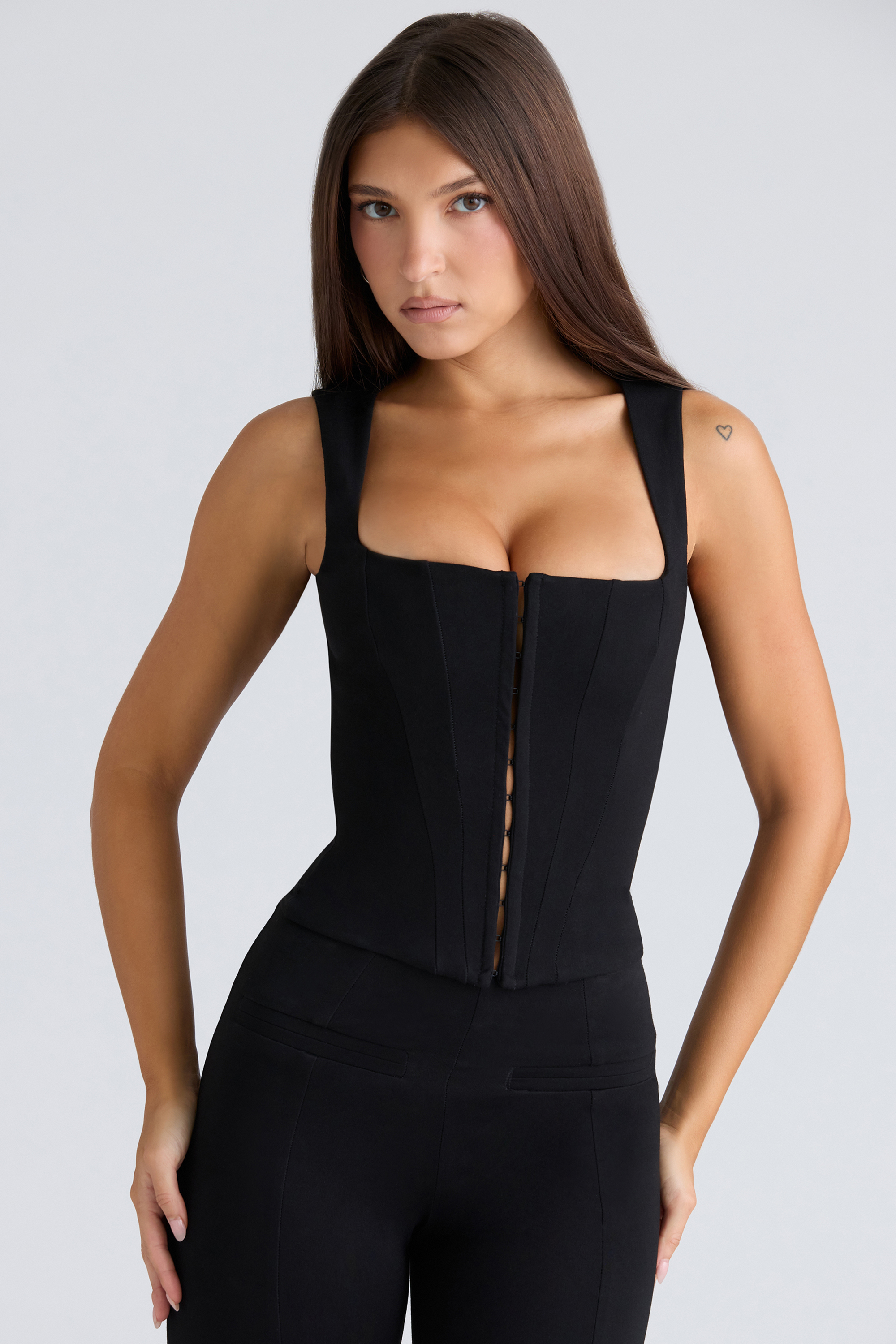 Side profile through the torso