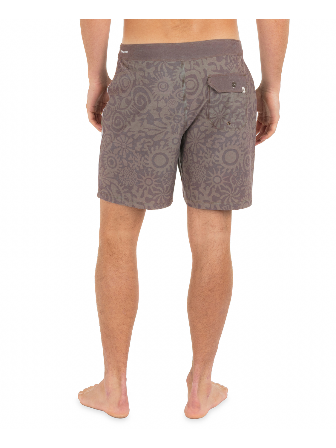 Back view with pocket construction.