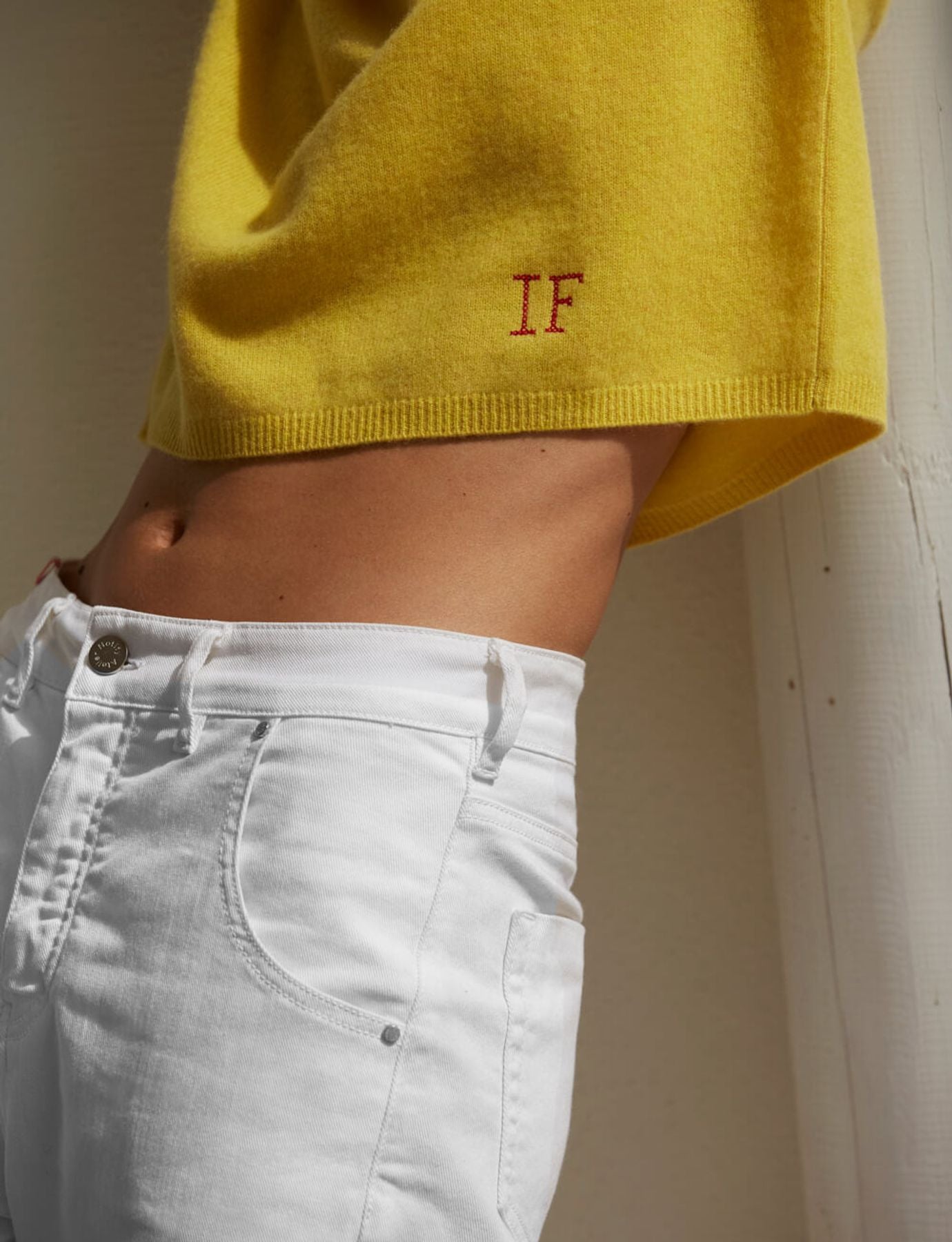 back-pocket detail