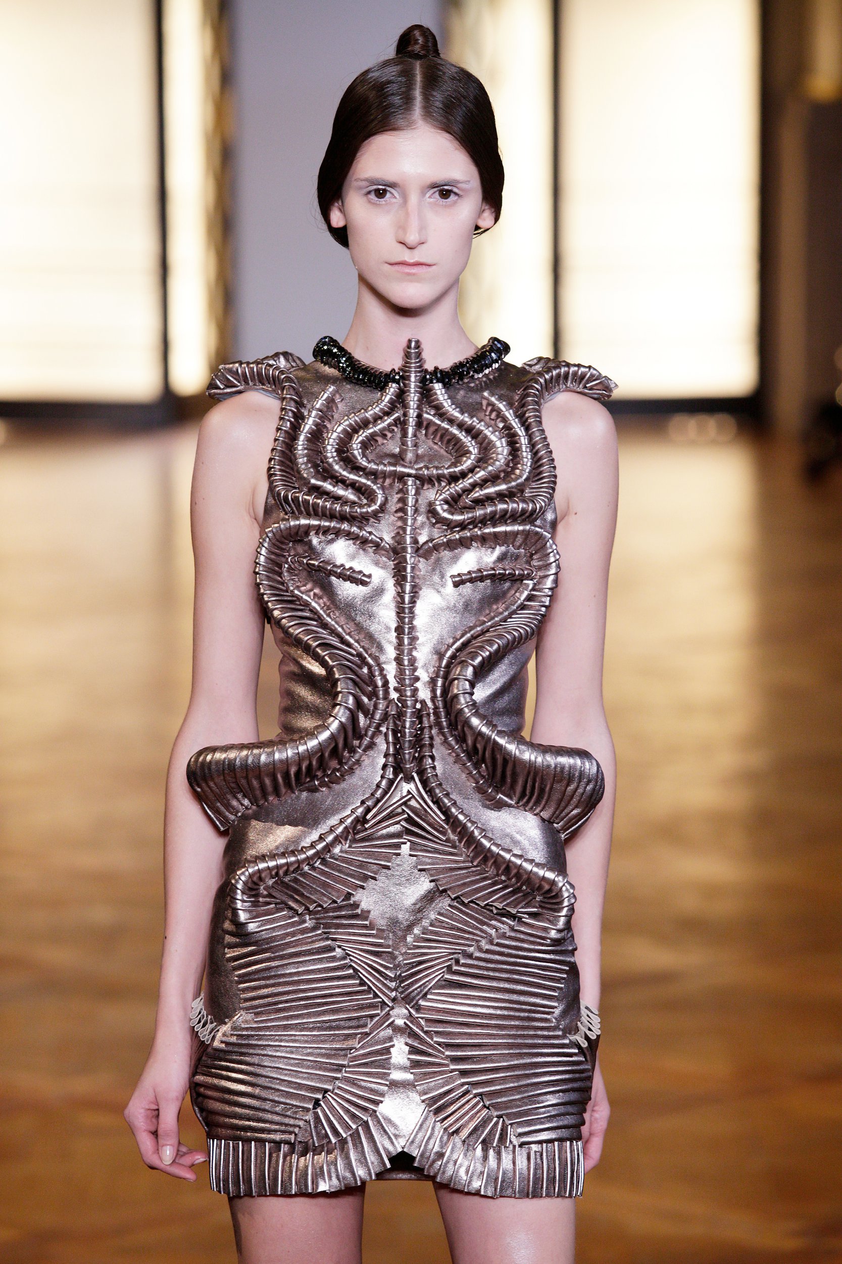 High-resolution runway image revealing the openwork panel construction