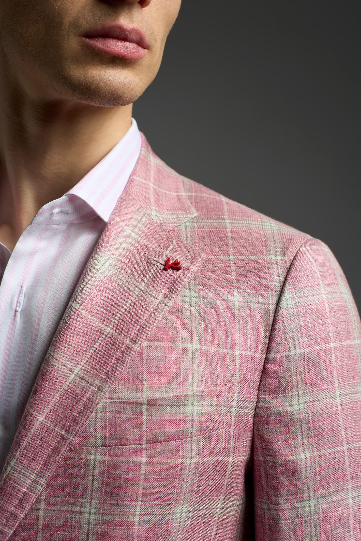 Wool Silk and Linen Capri Blazer lapel or fabric detail