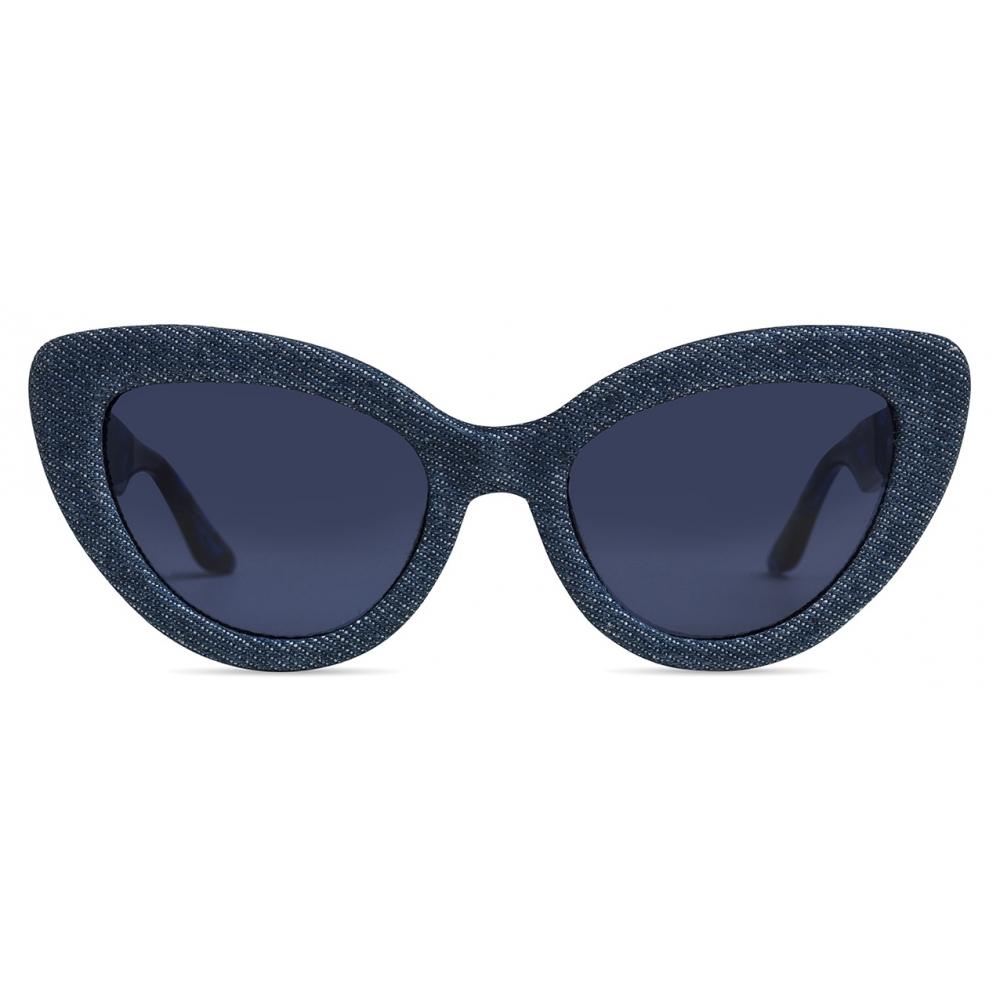 Head-on blue view highlighting the thick textured rim