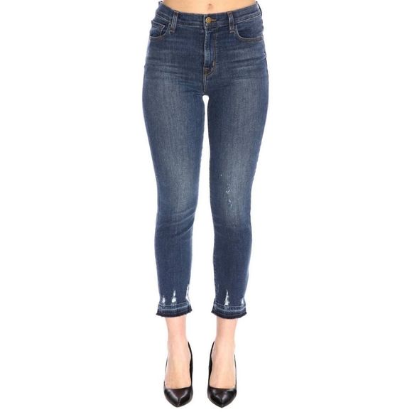 Front view with the higher rise and narrow hem