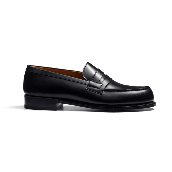 Black single shoe with the long, clean vamp