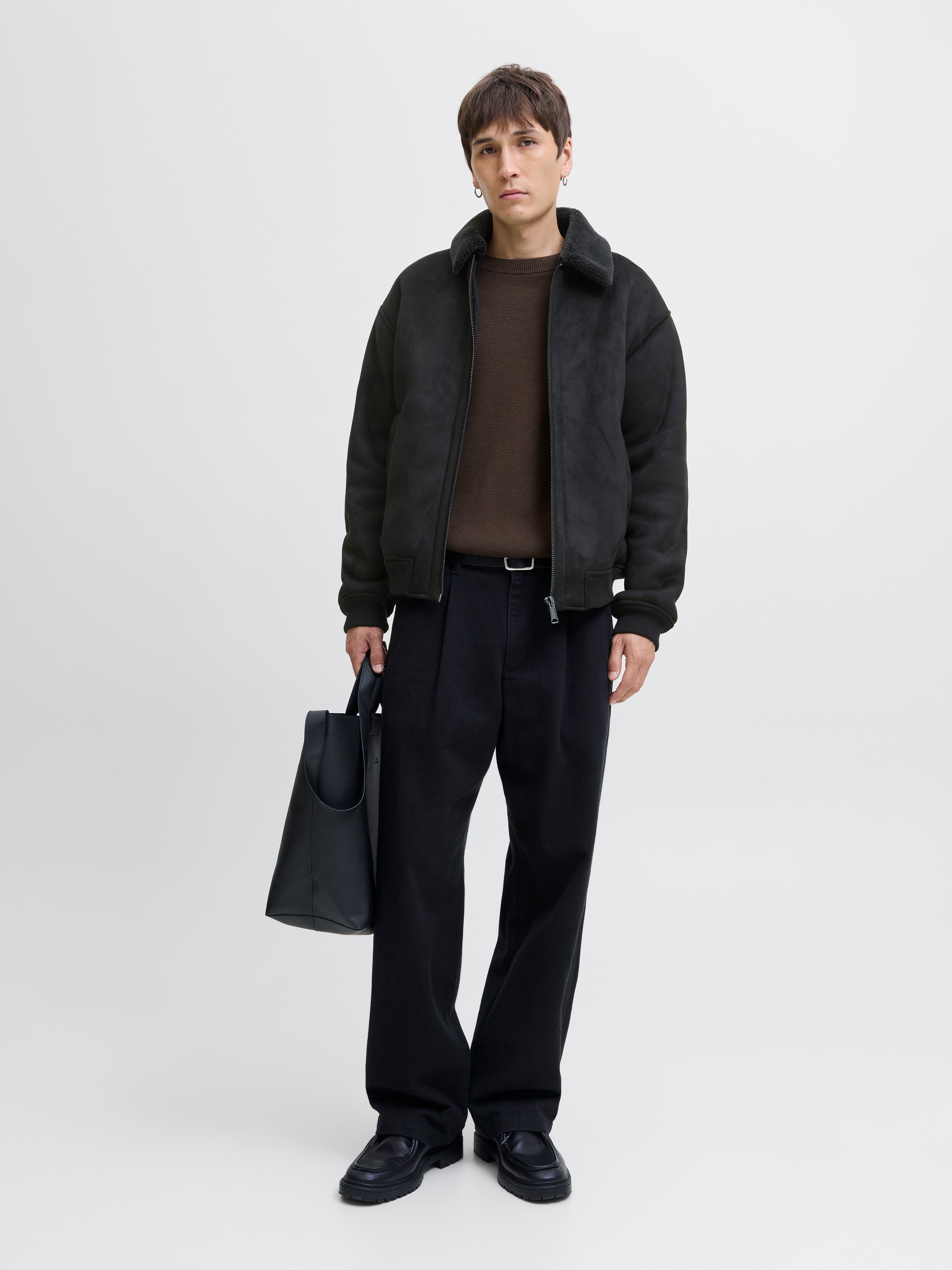 Full-body look