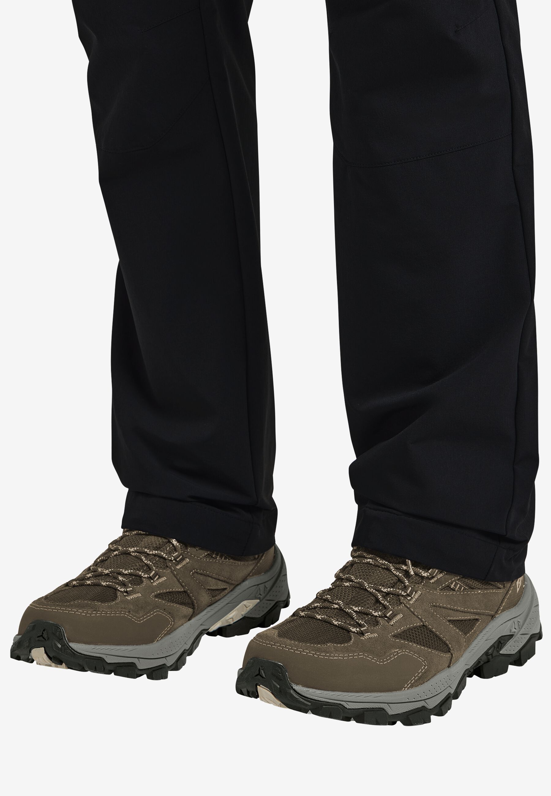 On-foot view from the front quarter