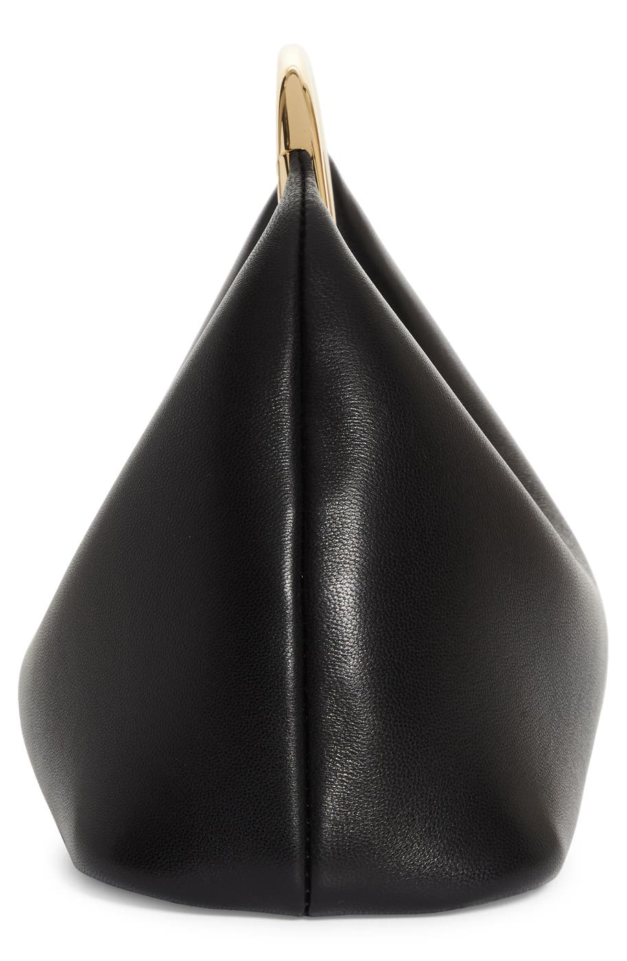 Side profile of the puffed silhouette