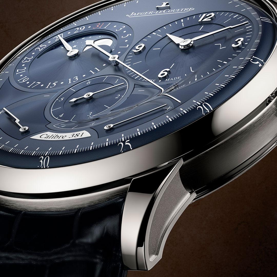 Reverse side revealing the manual movement