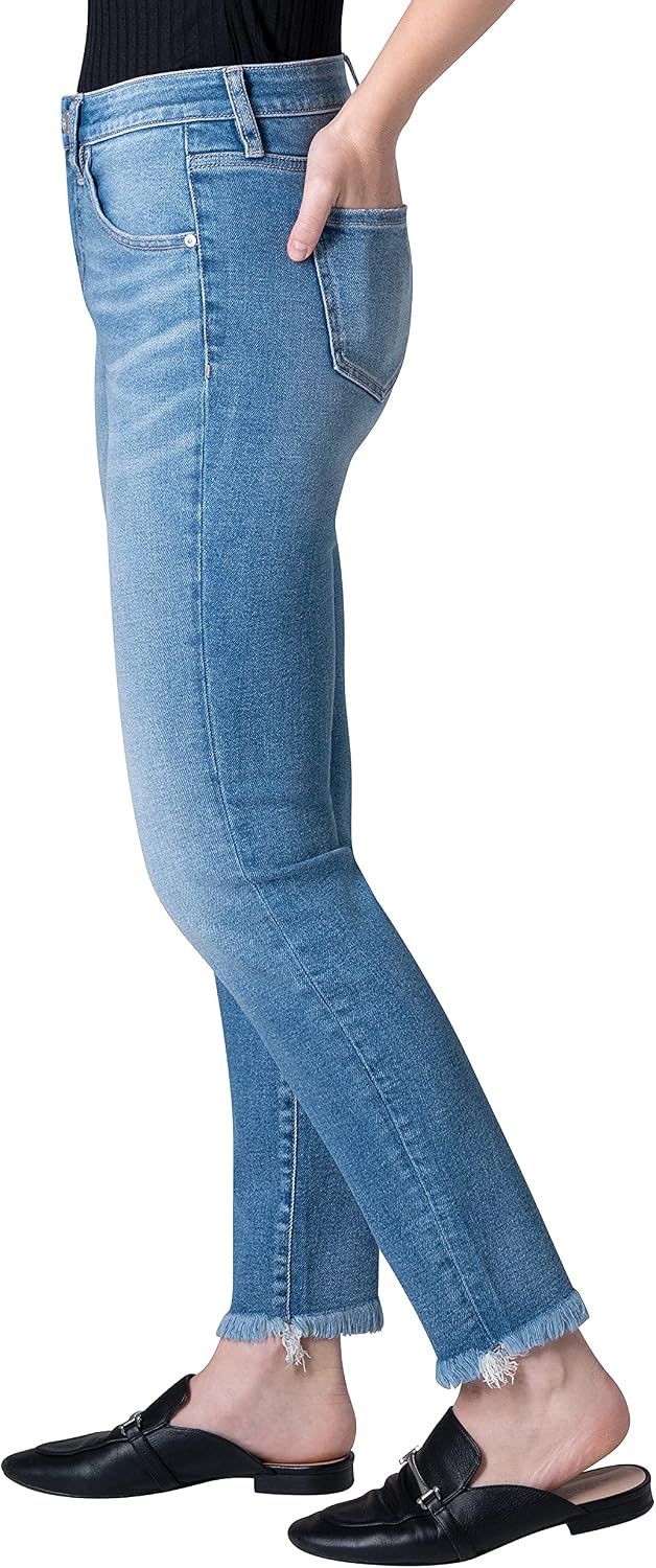 Side profile with the skinny line kept close through the leg