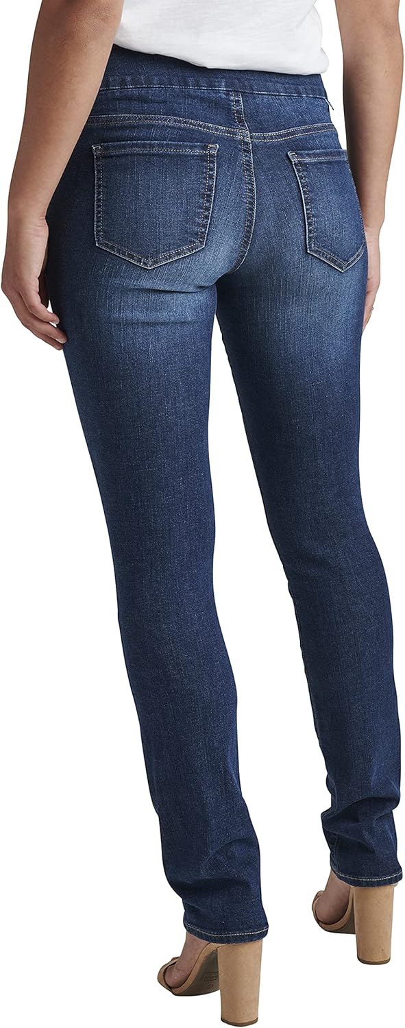Back view showing the classic five-pocket layout