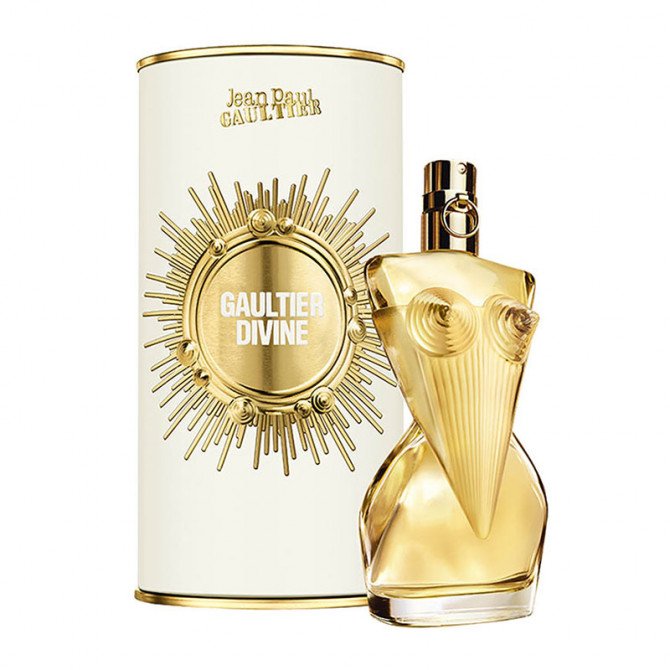 Retail packshot emphasizing the golden finish