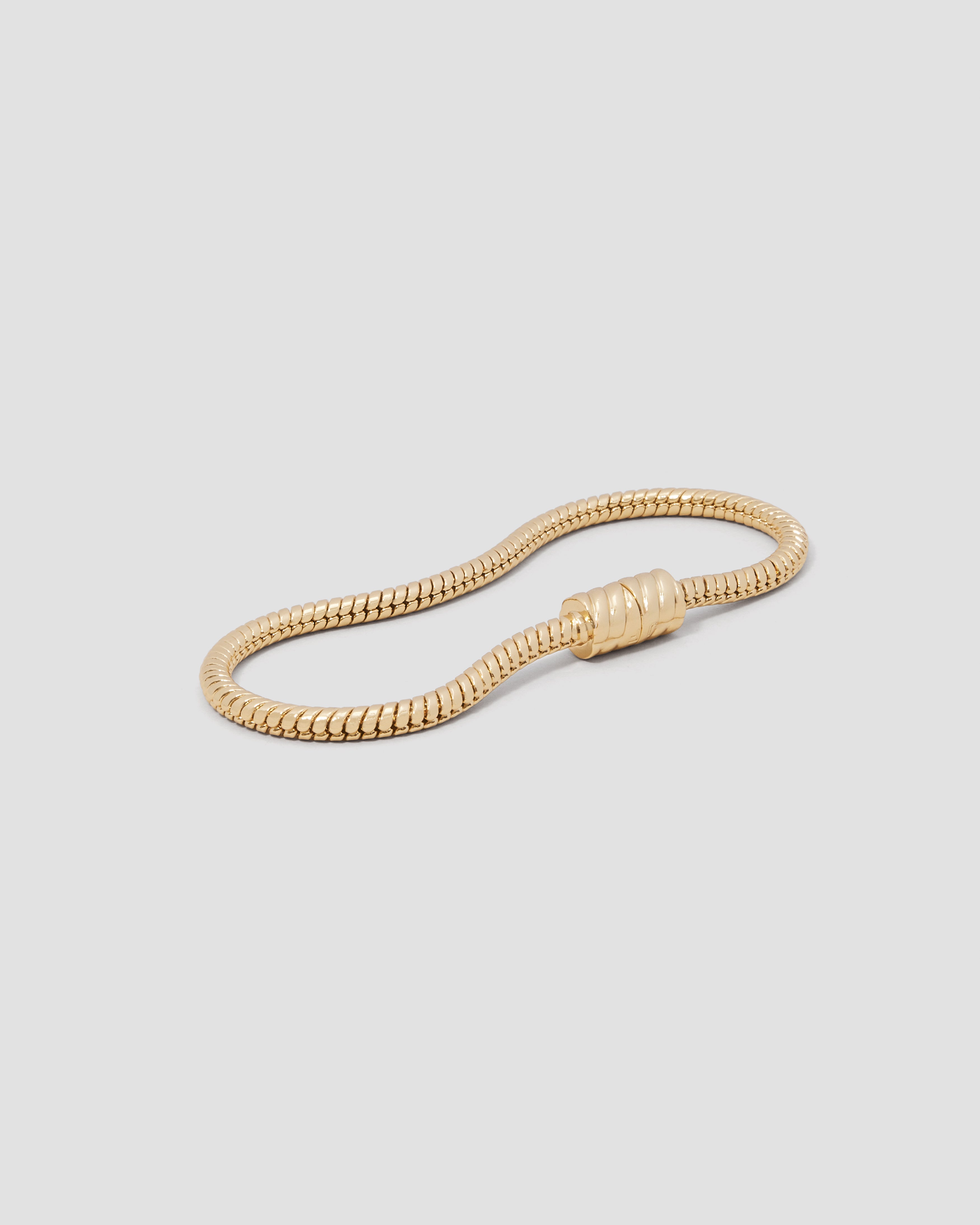 Alternate angle of the bracelet at rest