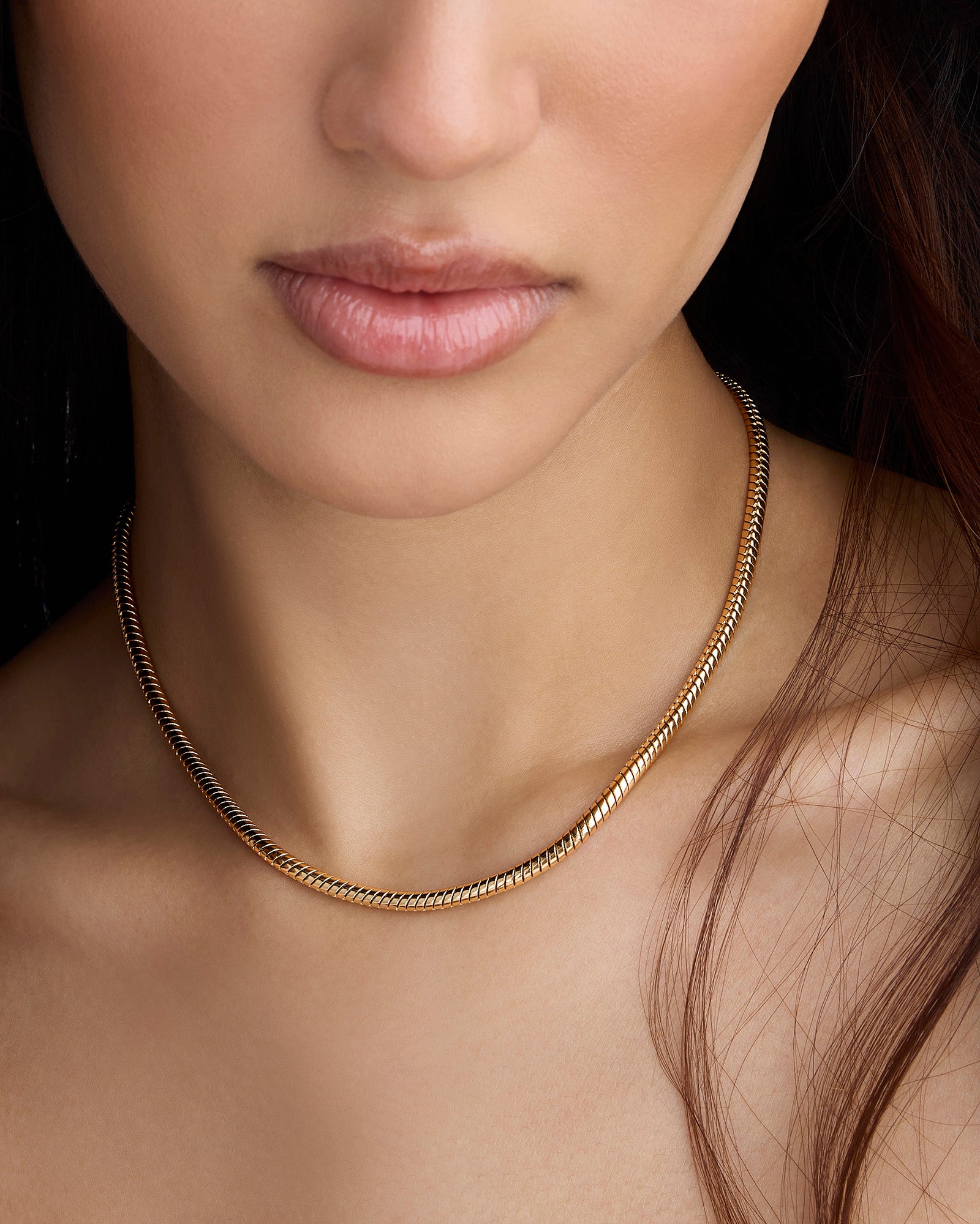 On-neck styling showing the necklace's collarbone-hugging line