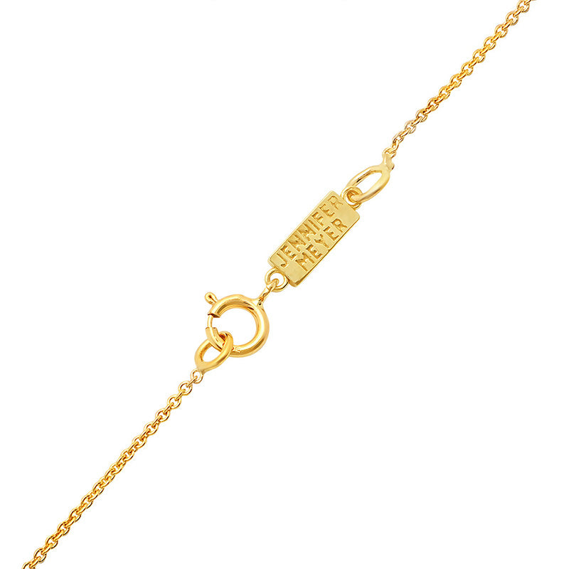 Clasp and chain detail at the back