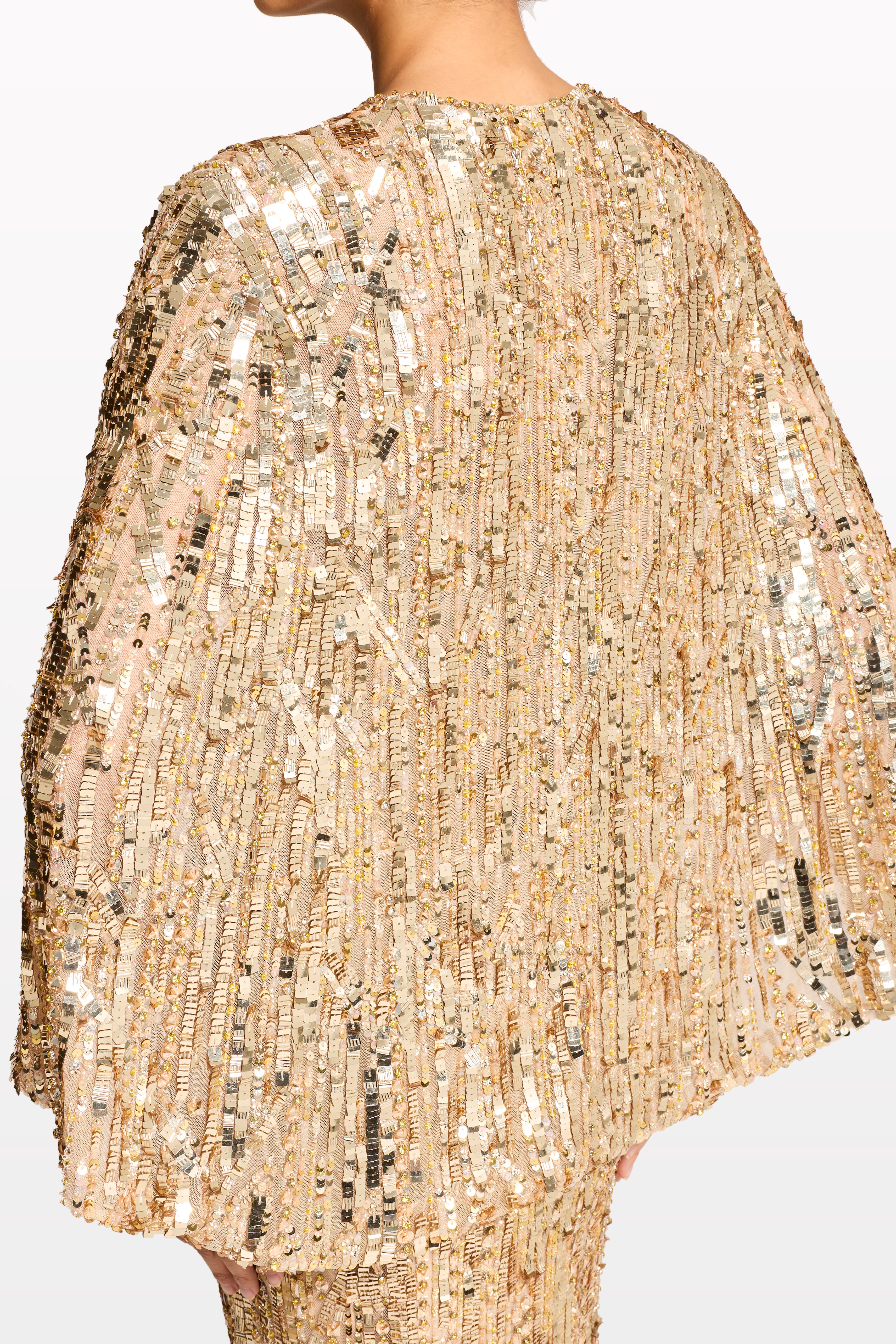 Illusion 820 evening cape — side angle