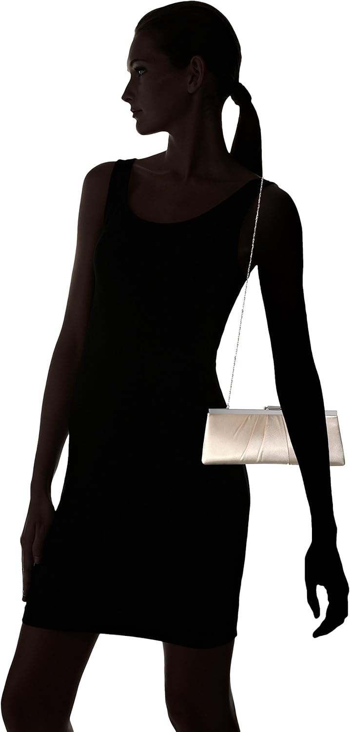 Shoulder carry view with the included chain