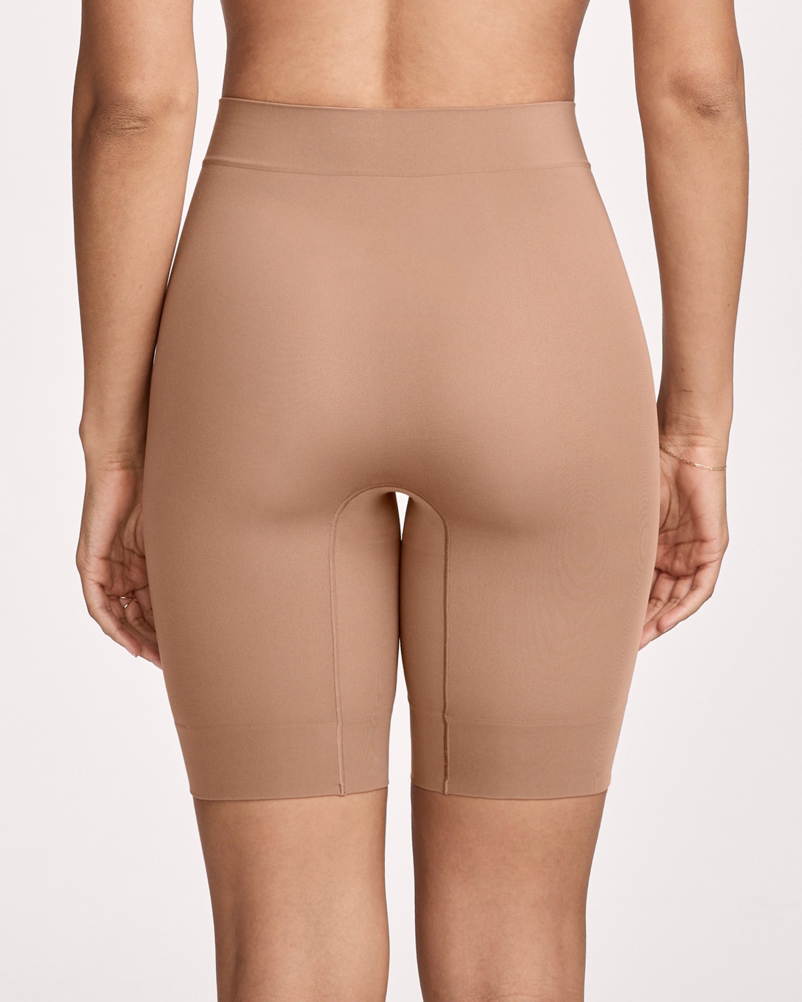 Back view showing the clean Seamfree® finish