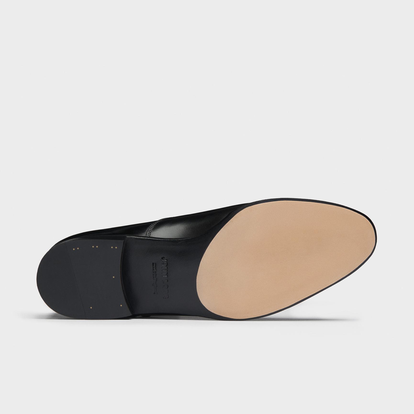 prestige sole close-up