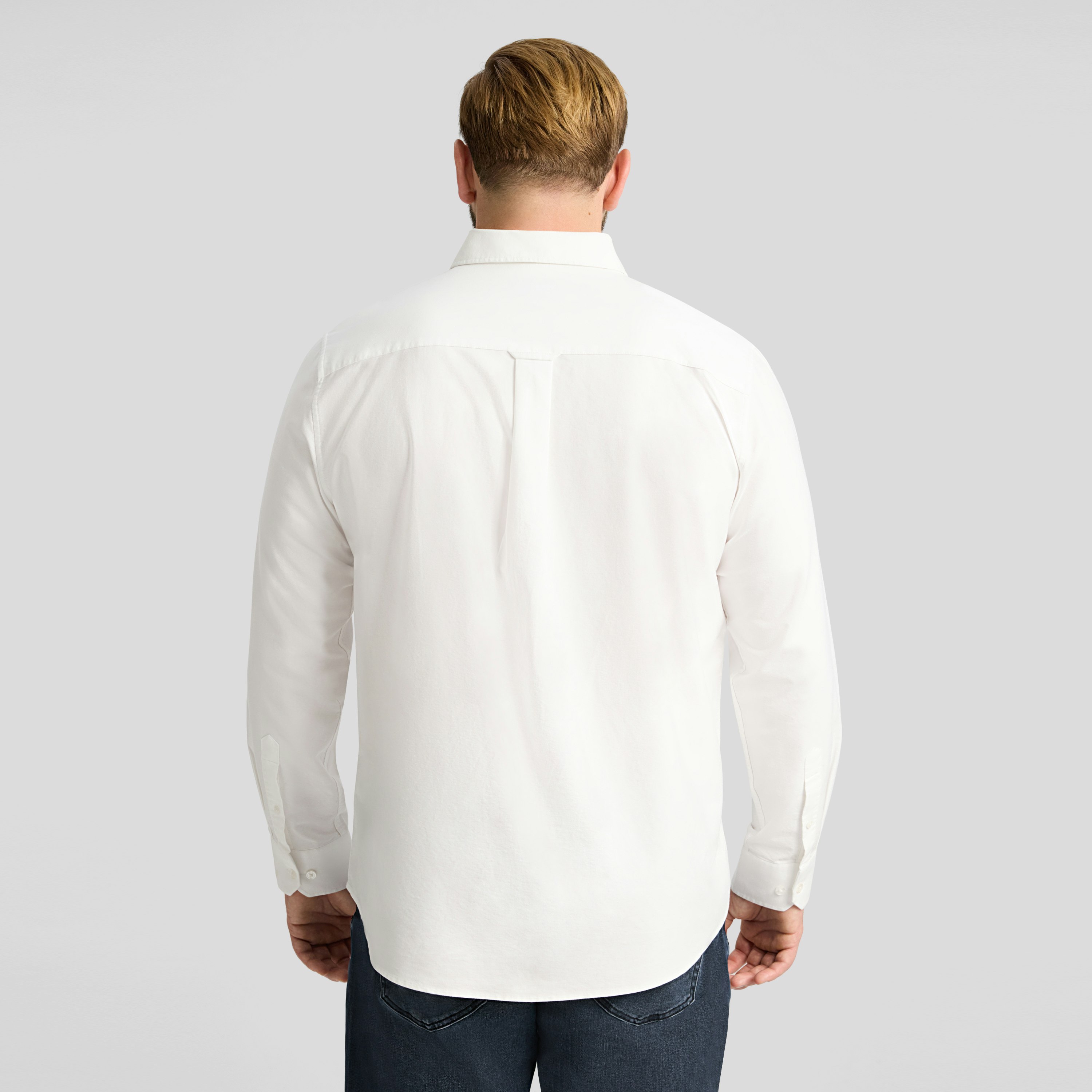 Alternate official angle from the product gallery.