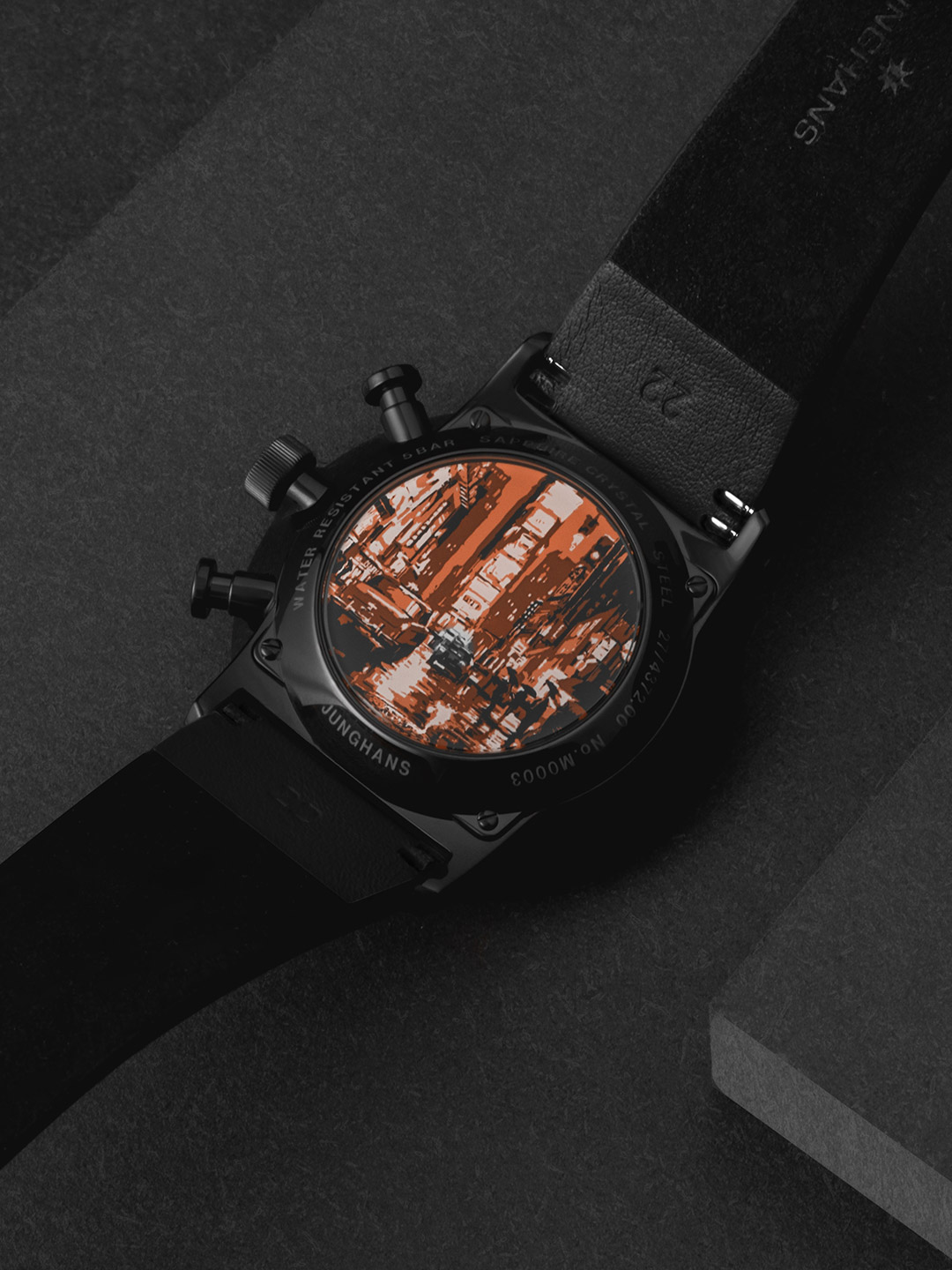 Caseback print in matching orange, a signature FORM detail
