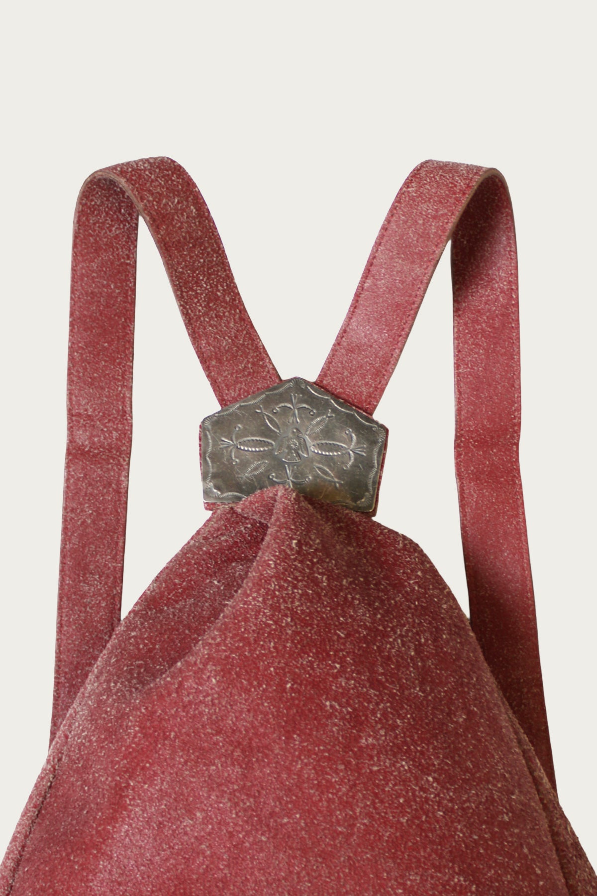 Back with adjustable leather straps