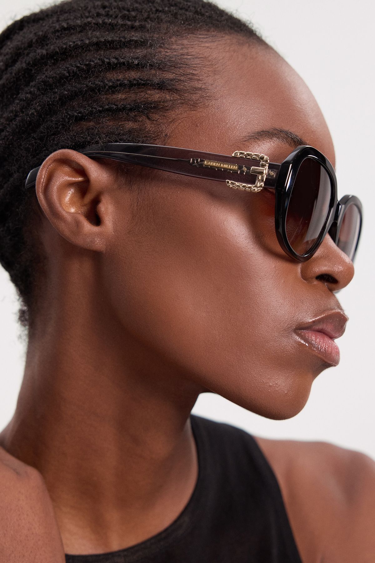 Rounded Buckle Detail Sunglasses