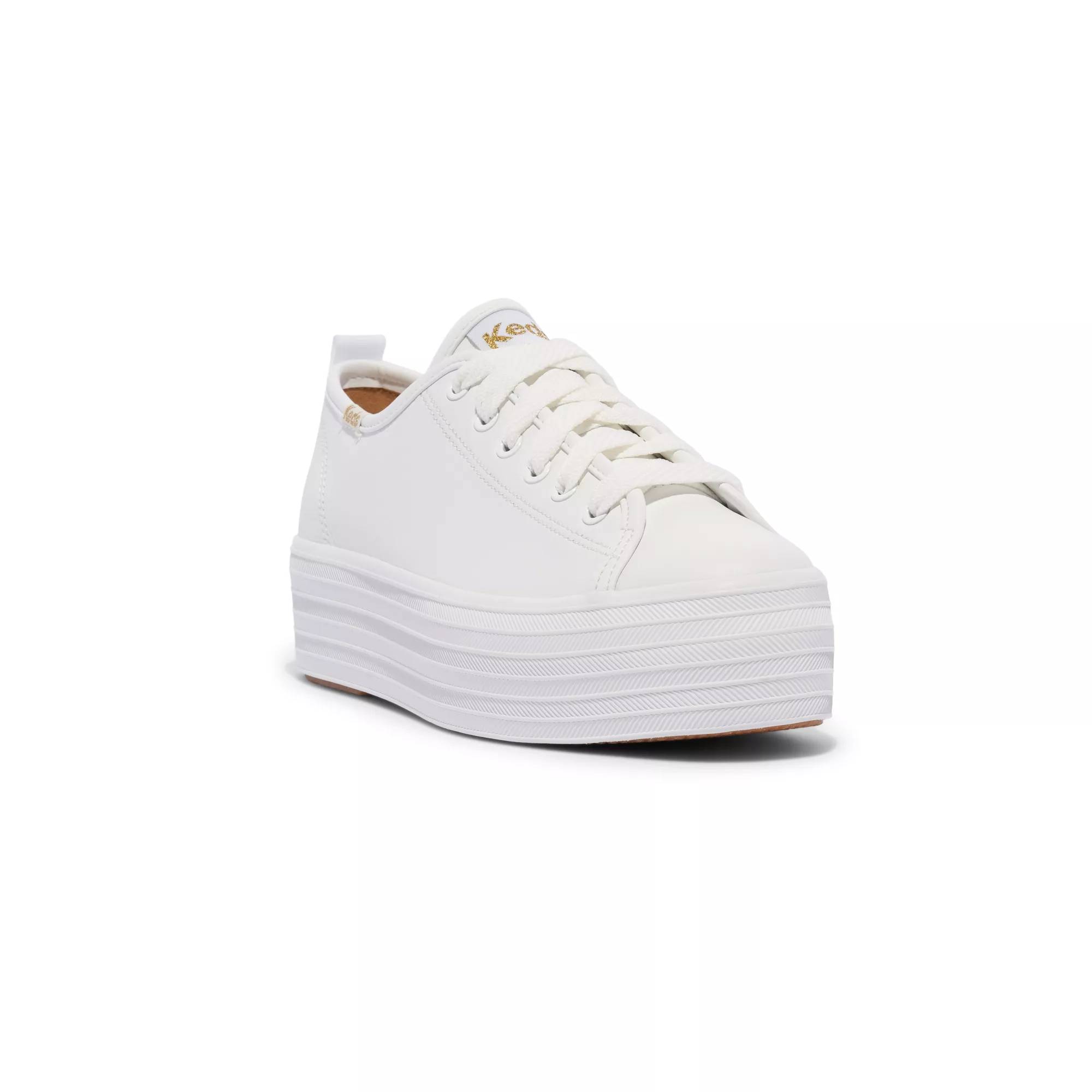 Quarter angle with the lifted heel and leather upper