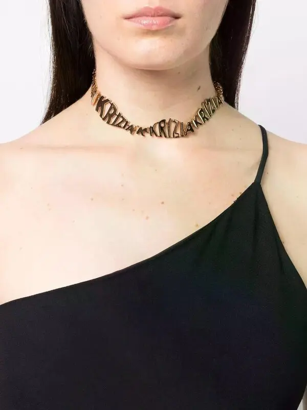 Worn choker view against a plain neckline