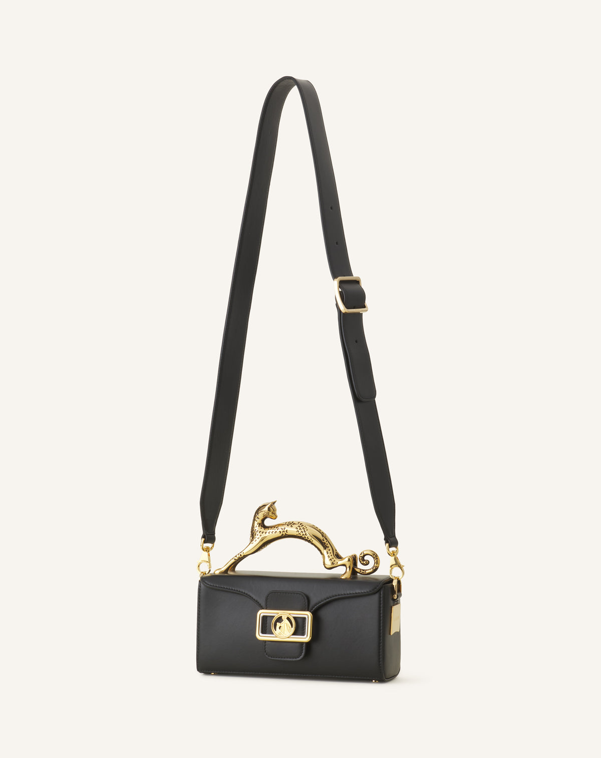 Crossbody strap carry