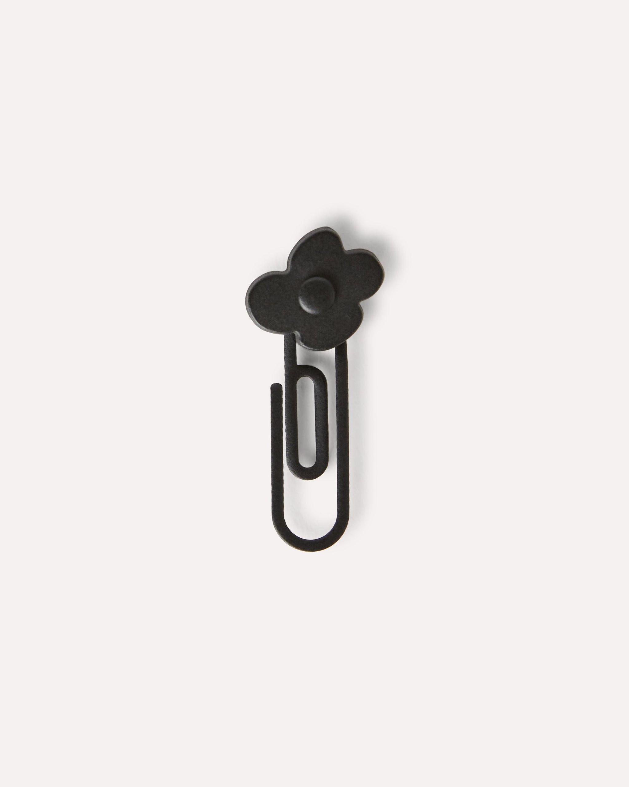 Lardini black flower pin