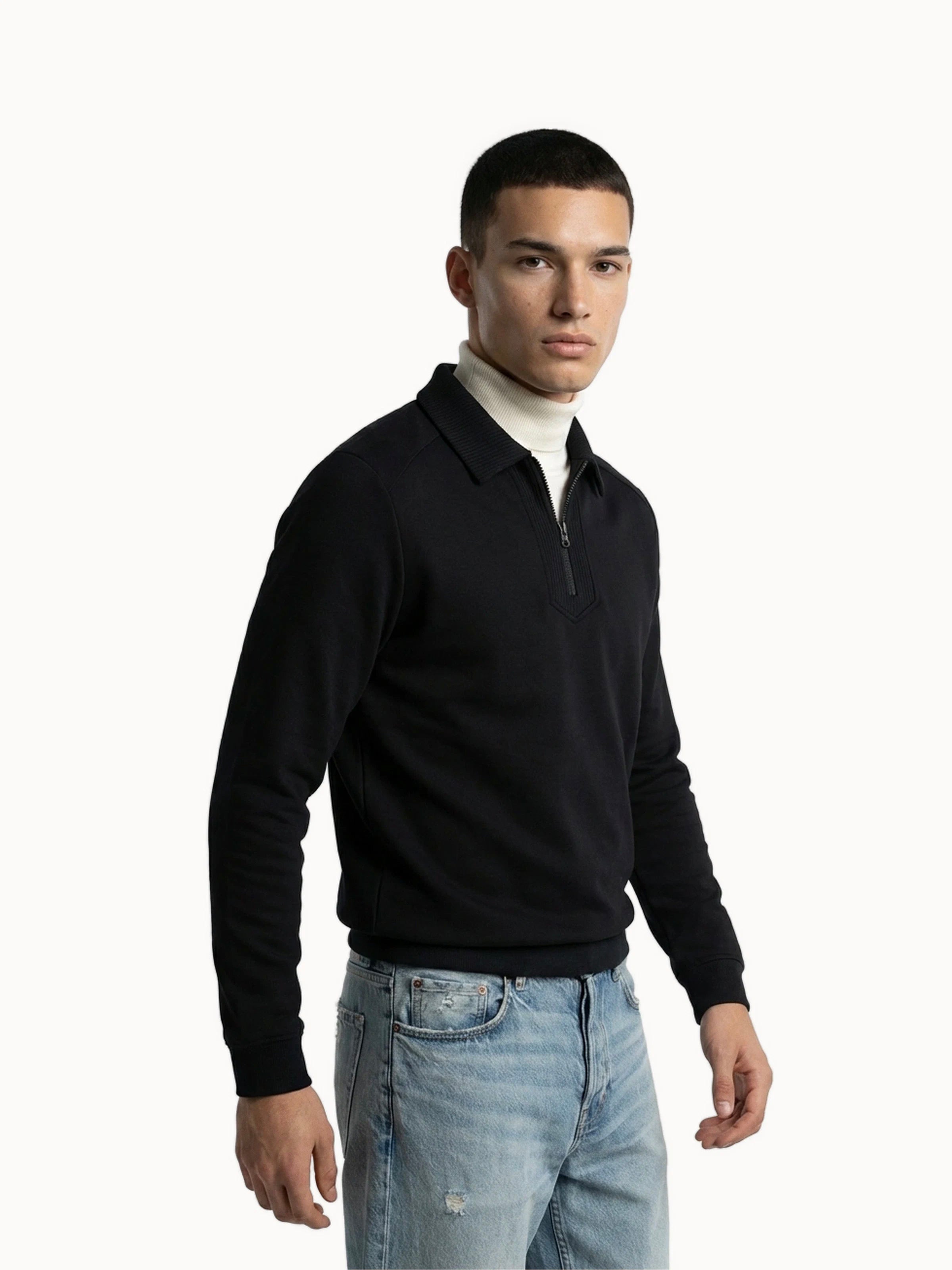 Reversible sweatshirt with zipped polo collar in mesh