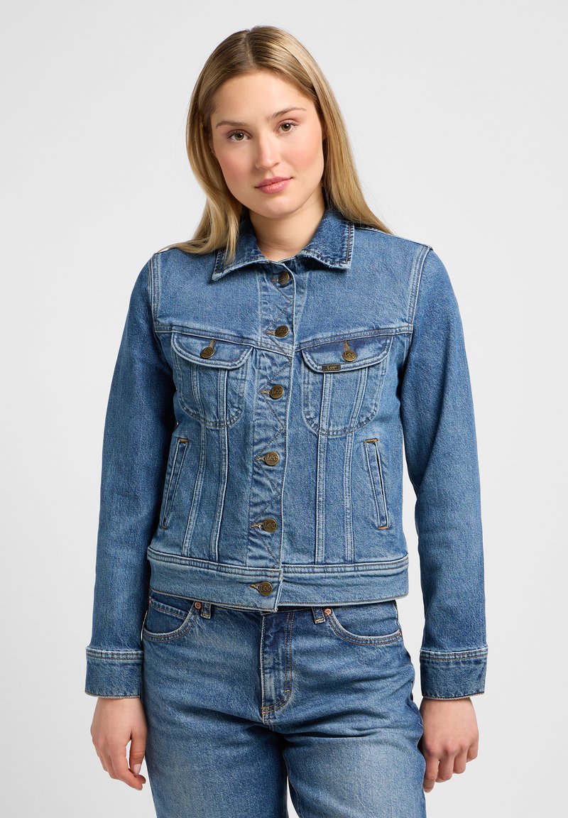 Women’s rider fit with the same pocket language