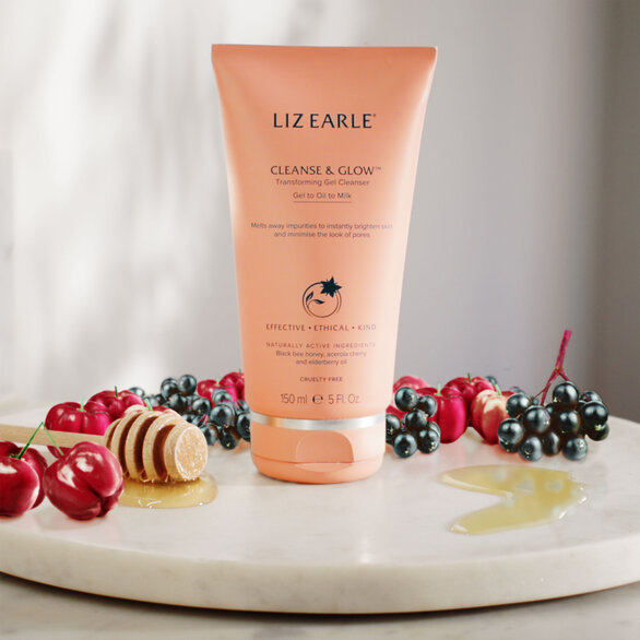 Cleanse & Glow™ Transforming Gel Cleanser alternate view