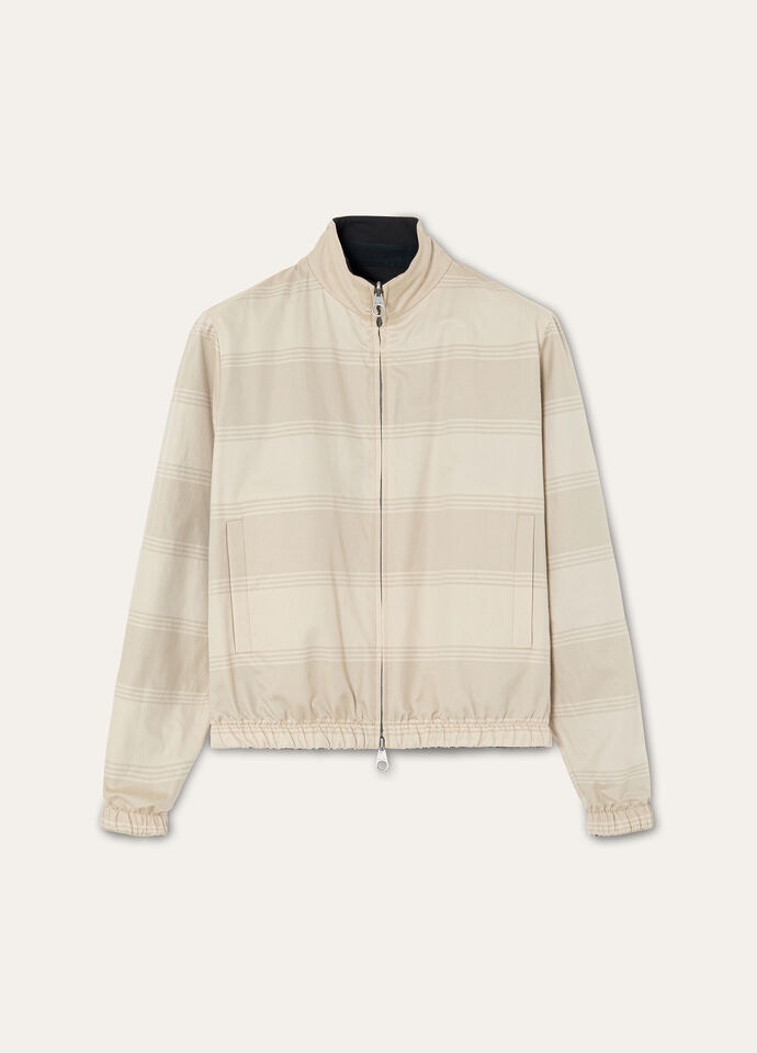 Side profile of the bomber line