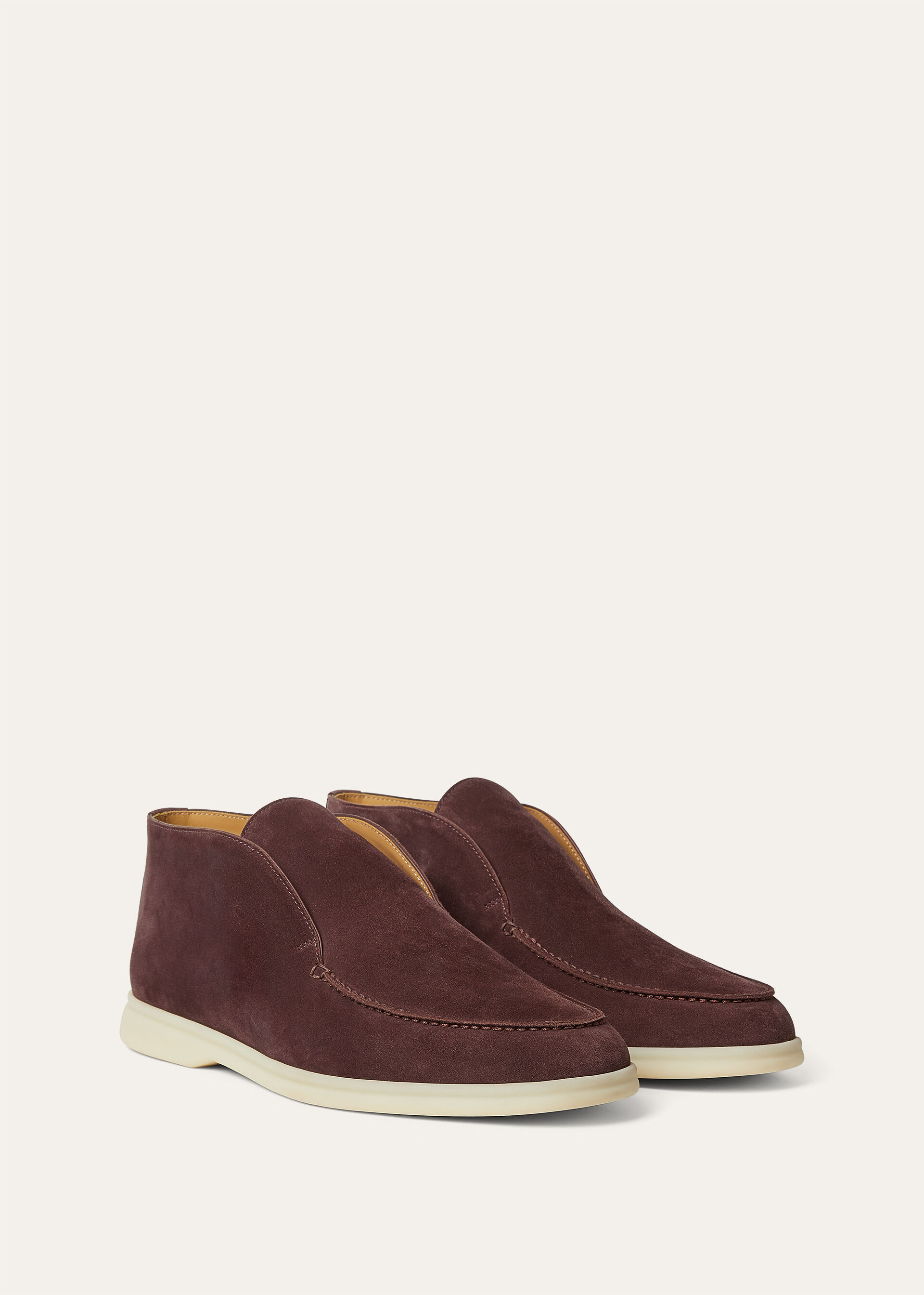 Profile — the elasticated laceless entry