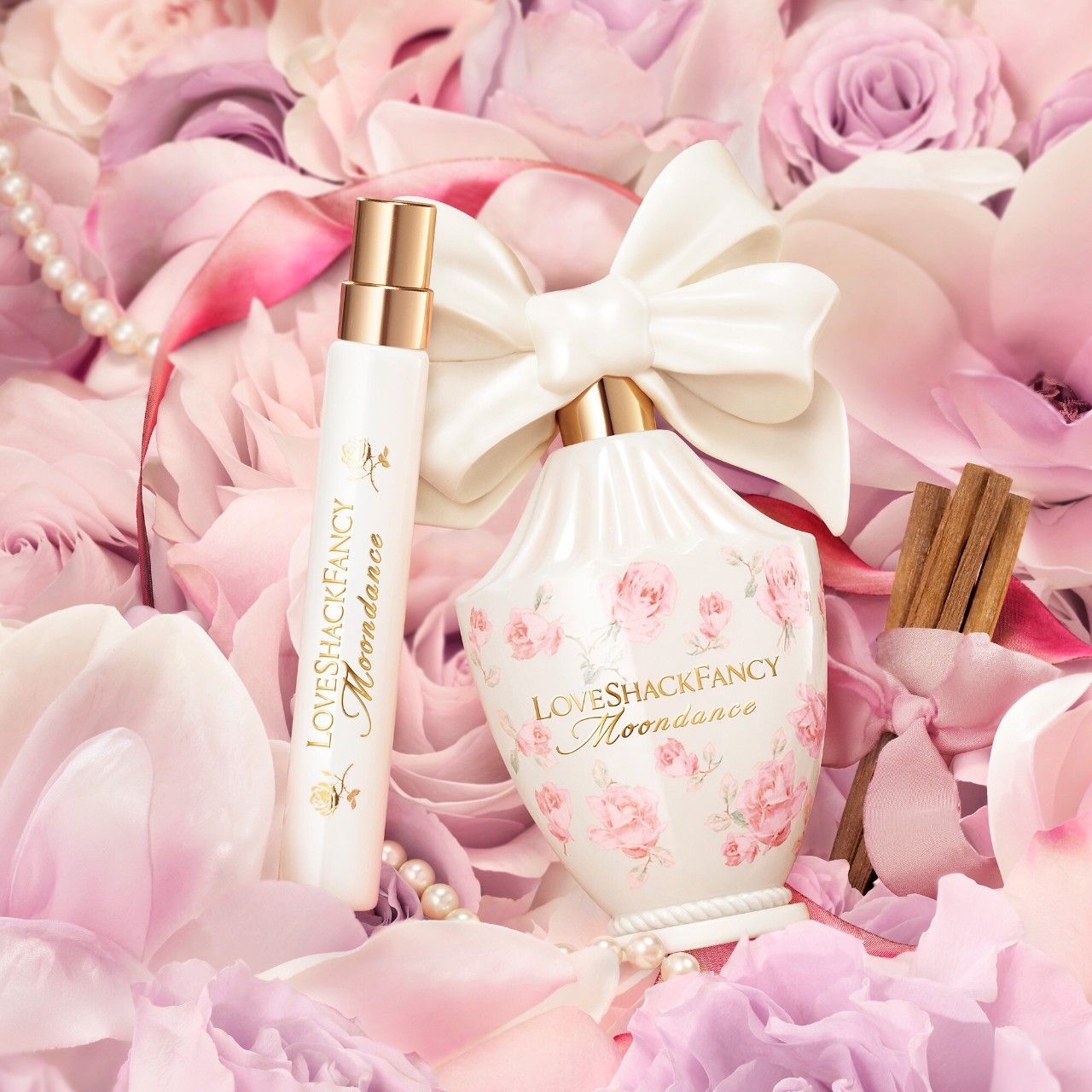 Fragrantica bottle art