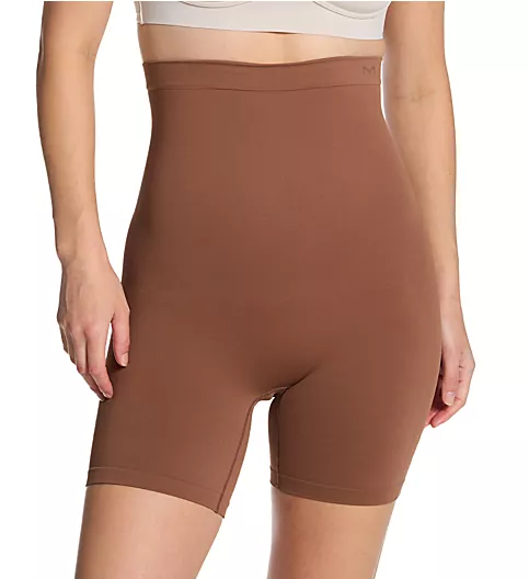 HerRoom studio image showing the same thigh-slimmer cut