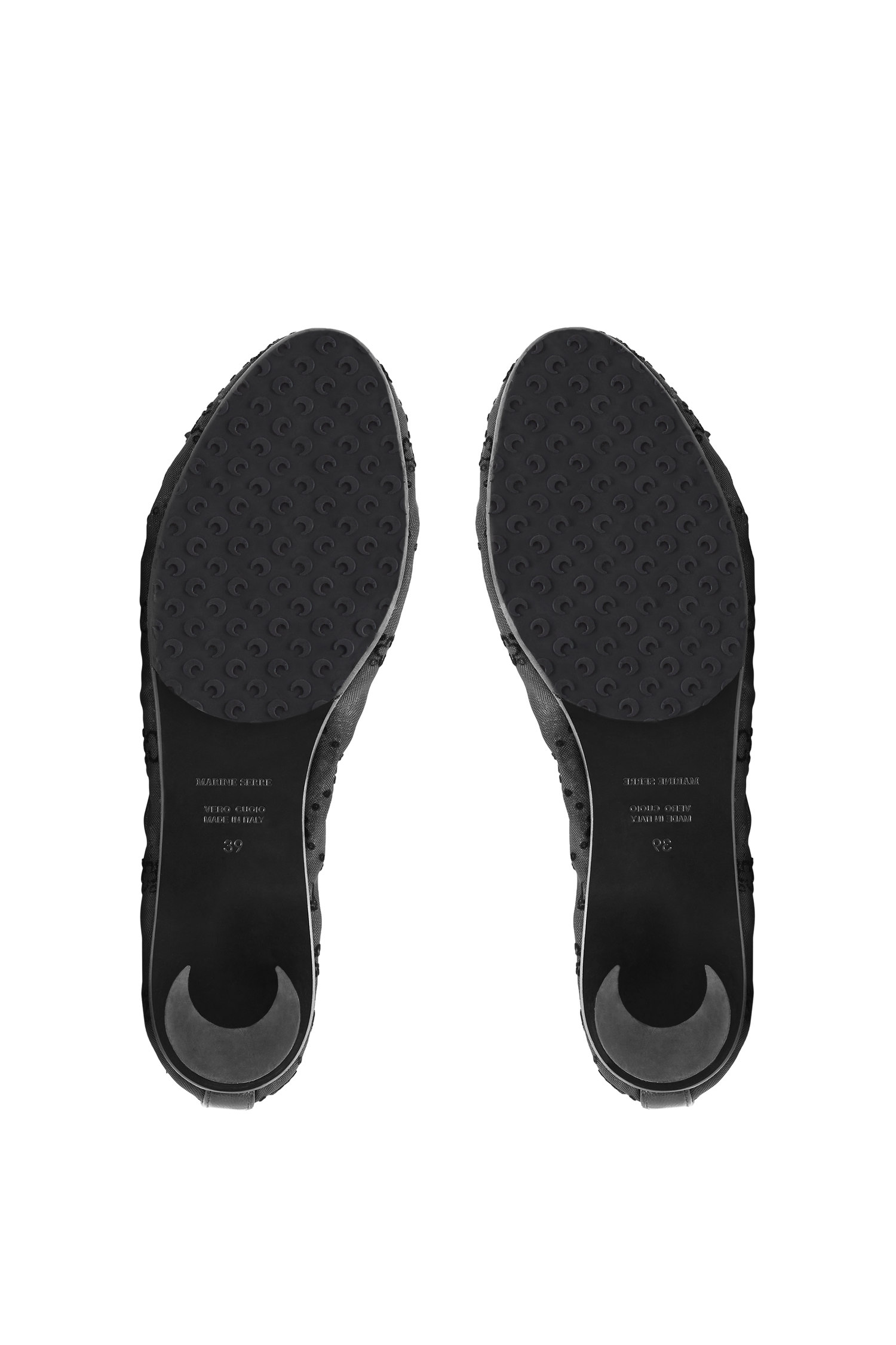 Alternate angle on the shoe upper