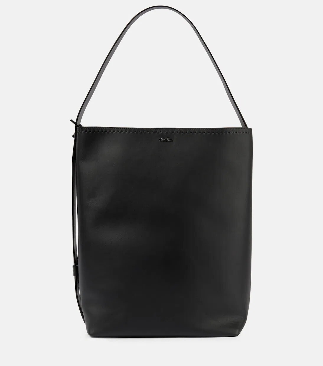Clean black product view