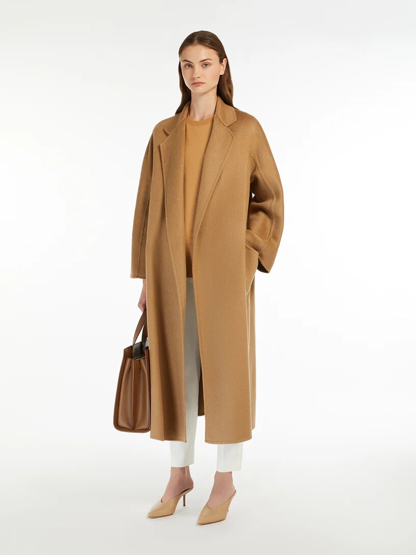 Front product look in camel