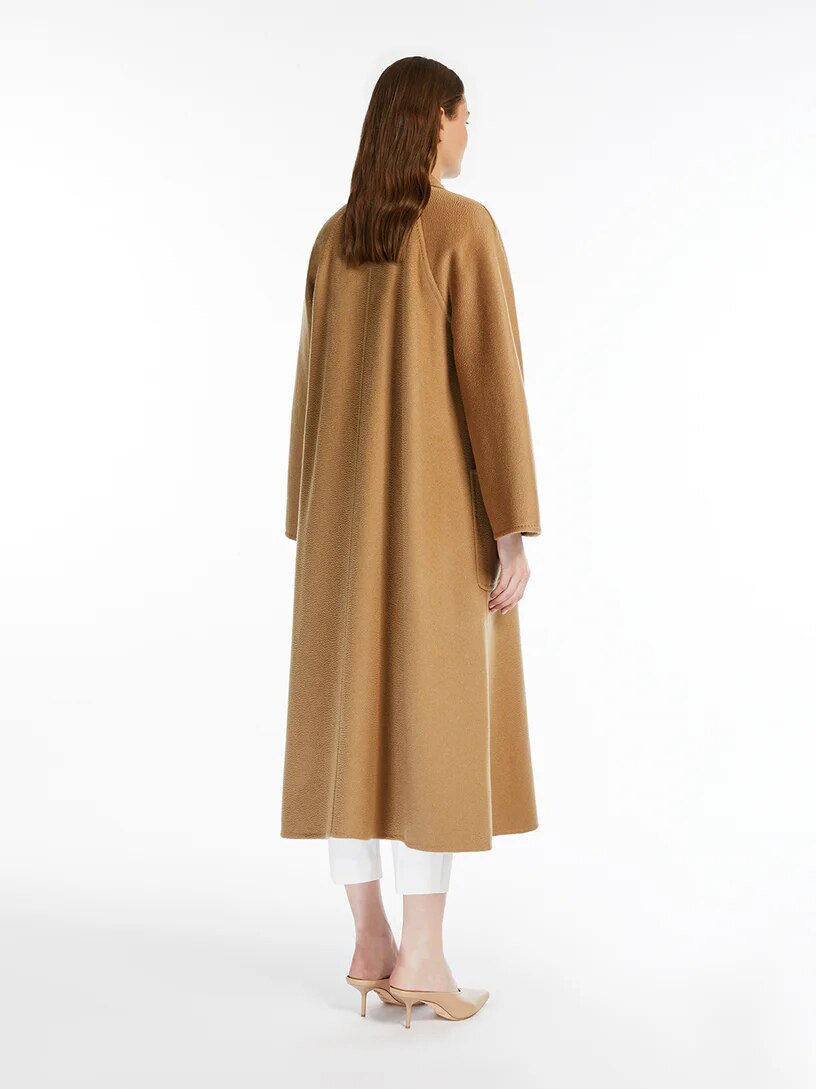 Back view of the long robe line