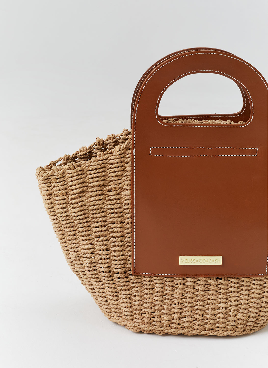 Alternate cutout showing the bag body and handle