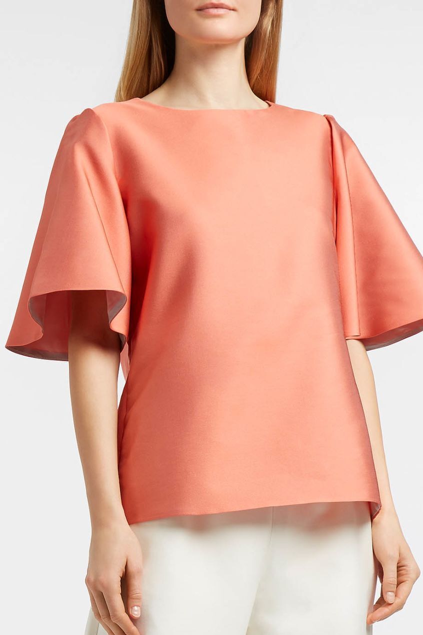 Closer crop on the sleeves and sheen