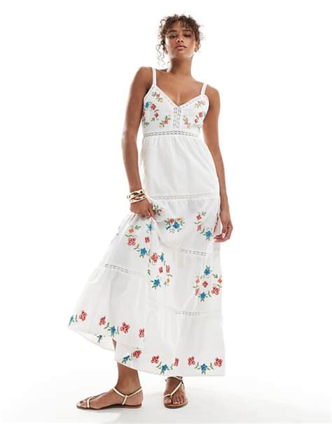 Puff sleeve maxi dress in white