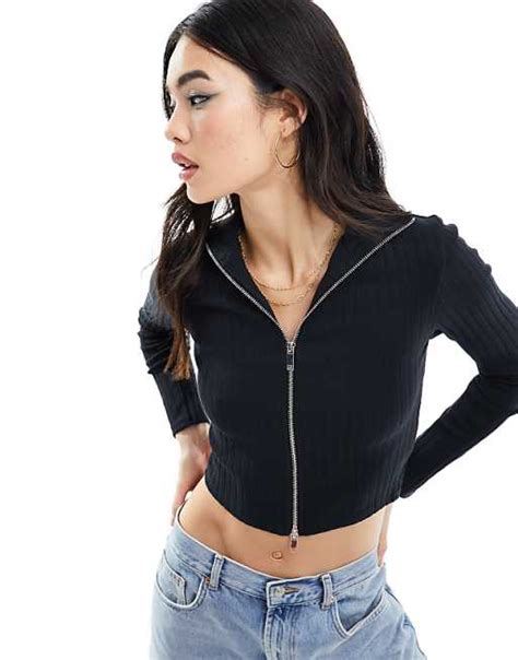 Ribbed zip-up long sleeve top in black