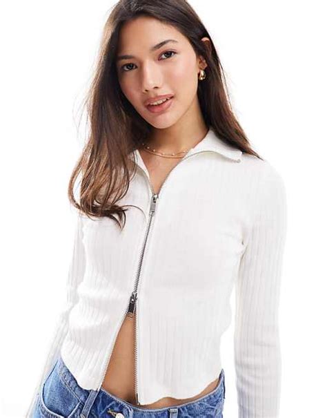 Ribbed zip-up long sleeve top in ivory