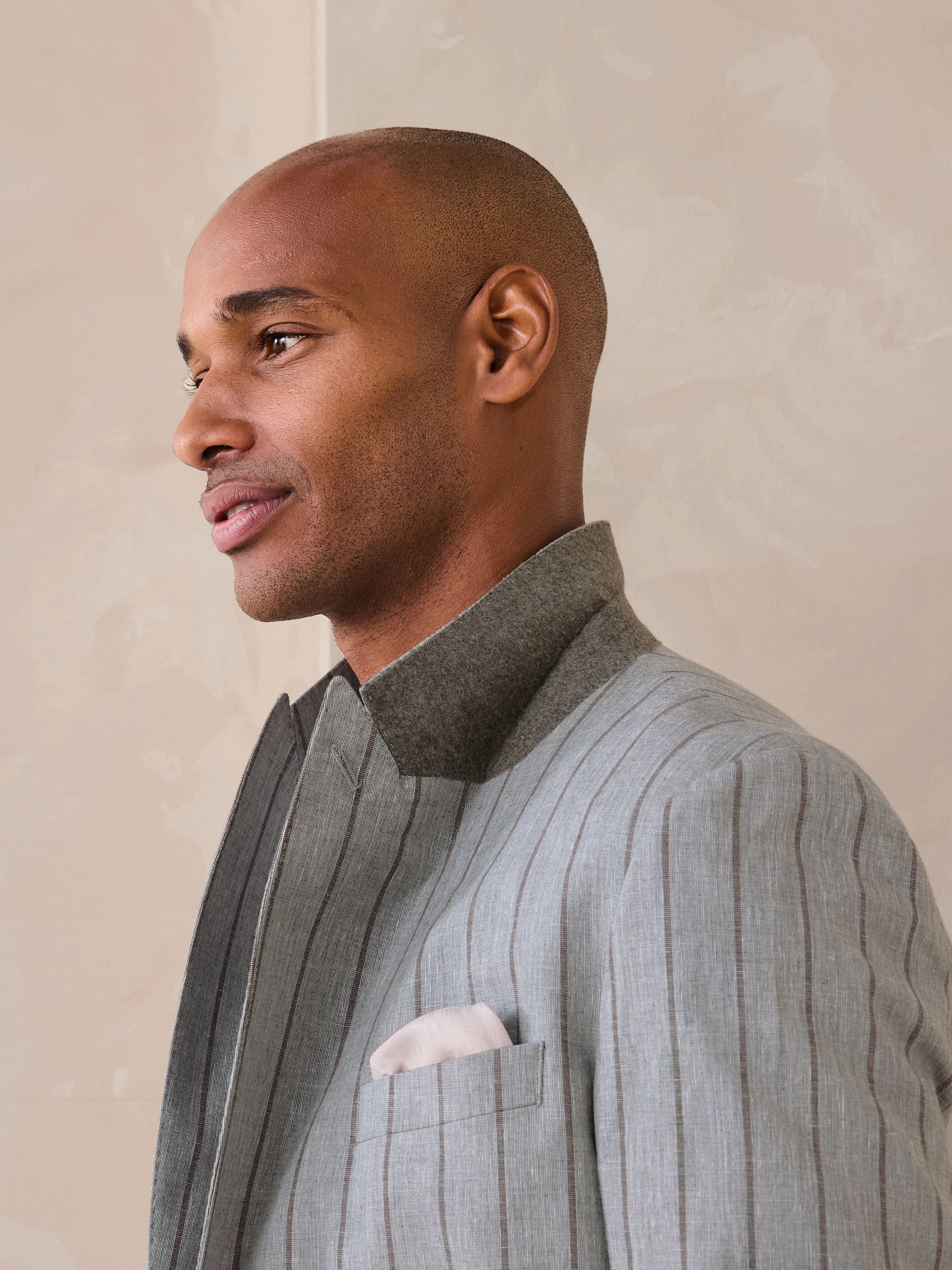 lapel and pocket detail