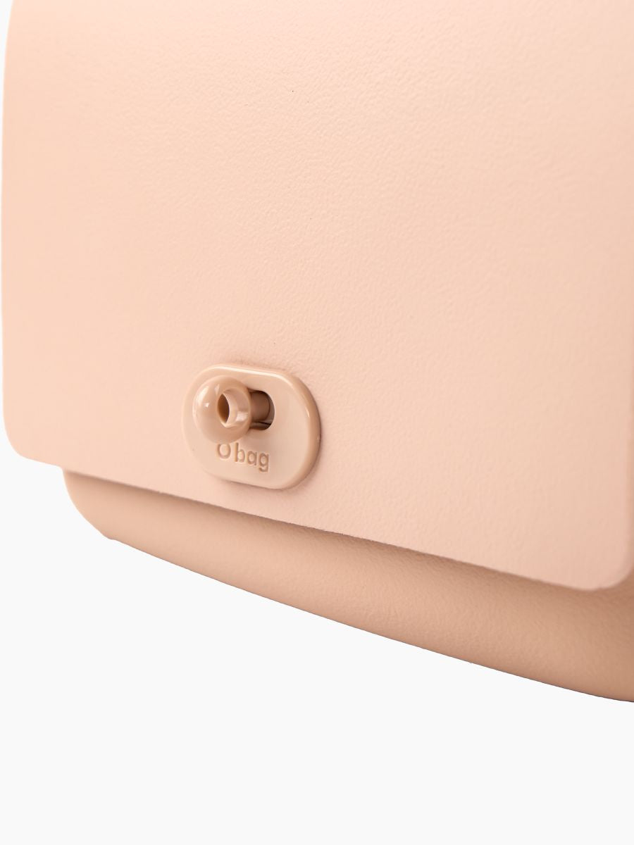 O pocket complete in Cream