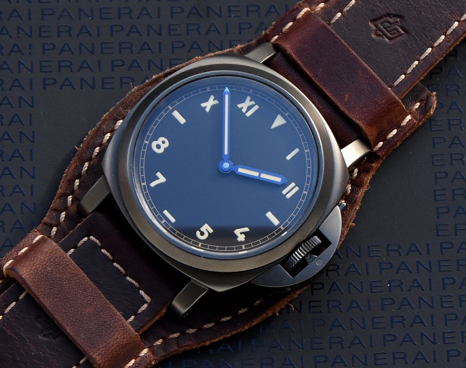 Retailer shot emphasizing the 44mm case and black-dial contrast