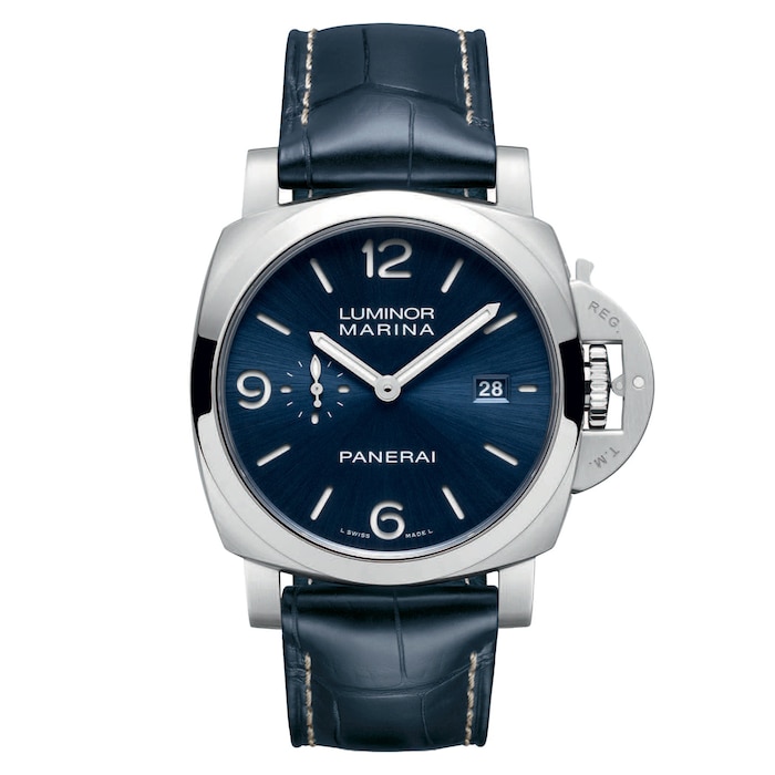 Alternative 44mm Marina image with a crisp dial face